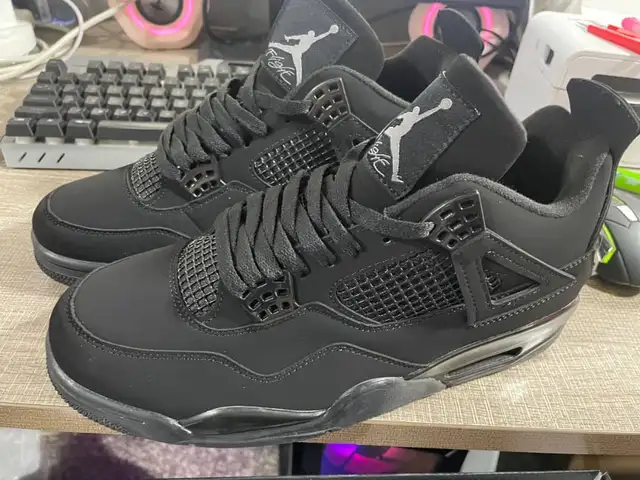 Air Jordan 4 in Men's Shoes in Longueuil / South Shore - Image 3