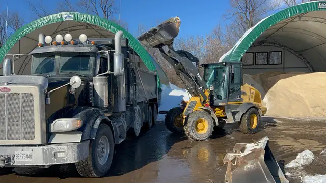 Dump Trucks for Hire561999898152151046
