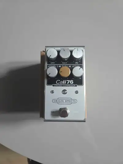 Origin Effects Cali76 Stacked compressor pedal, View more