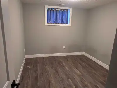 One private room available for from nov 1st in a shared house. All utilities included .not fully fur...