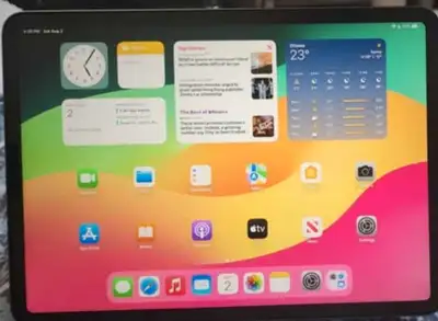 iPad Pro 11 in. 512 GB. Mint condition., View more