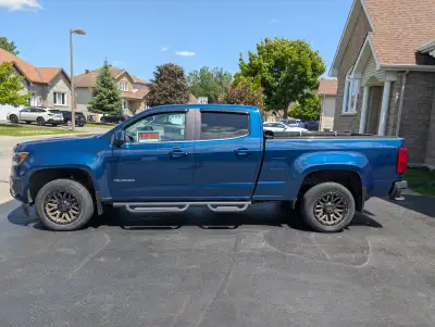 Colorado for sale Like new 2WD