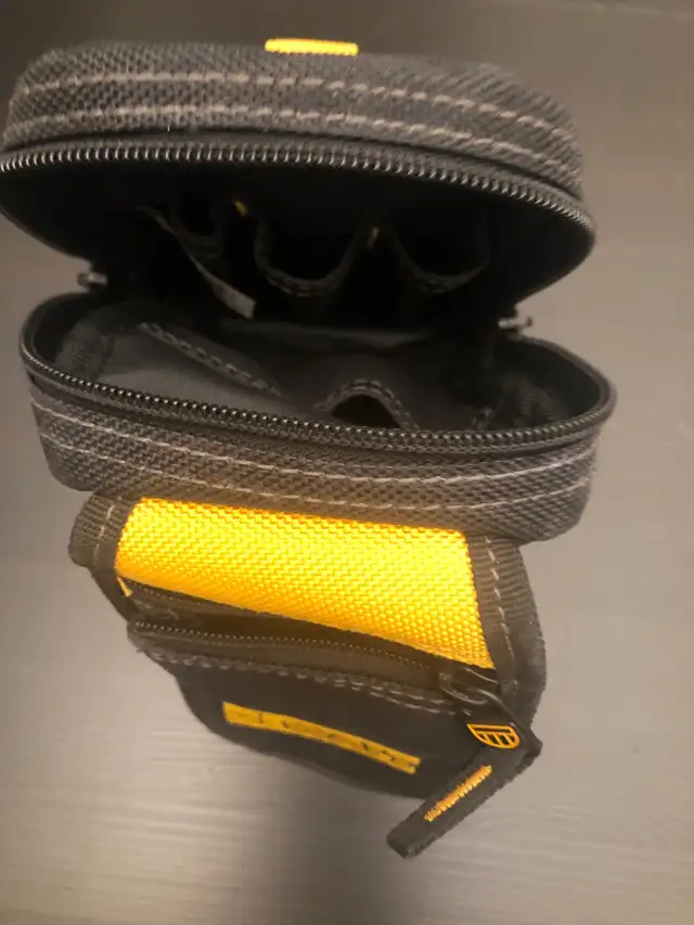 DeWalt Tool Pouch in Tool Storage & Benches in City of Toronto - Image 3