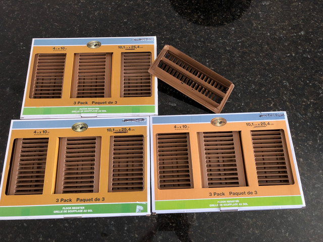 Grilles de ventilation brun chocolat dans Chauffage et climatisation  à Saint-Hyacinthe