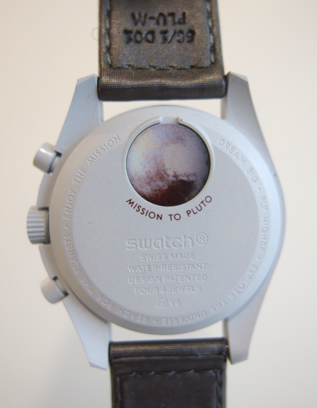 OMEGA MOONSWATCH MISSION TO PLUTO BRAND NEW WATCH NEVER WORN in Jewellery & Watches in City of Montréal - Image 7