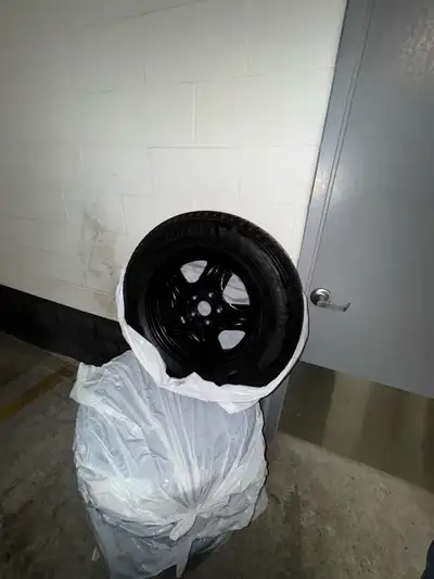 Selling a mint condition set of Michelin winter tires mounted on alloy rims, previously used on a To...