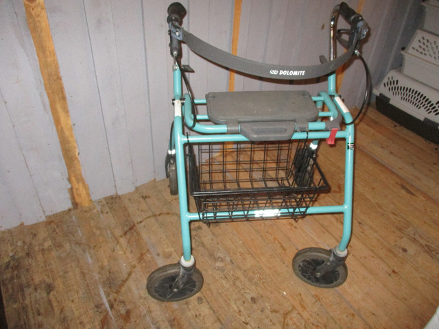 Dolomite MAXI Plus Walker -- XL Weight Capacity in Health & Special Needs in New Glasgow - Image 2
