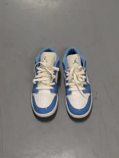 Air Jordan Women's Sneakers SZ 6 - sherbrooke/park, View more