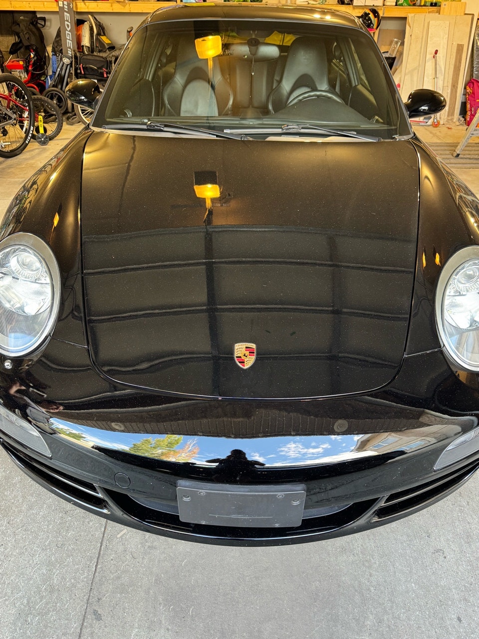 2007 Porsche 911  (low km) - manual