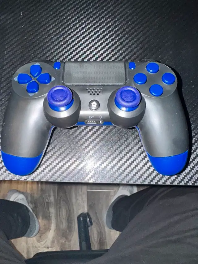 PS4 PRO62863275371521124