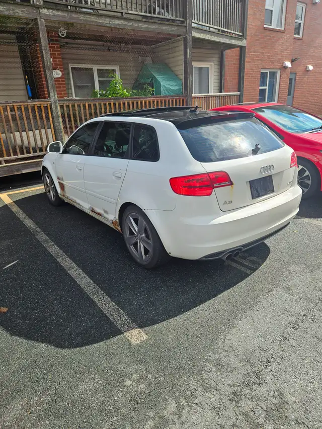 2010 Audi a3571064679871948802