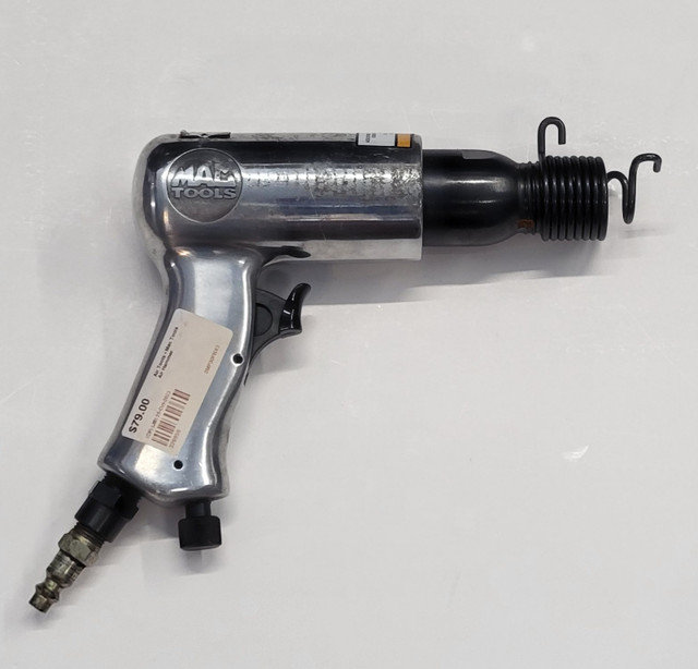 Mac Tools Medium-Barrel .401 Shank Air Hammer Model AH520 in Power Tools in Windsor Region - Image 2