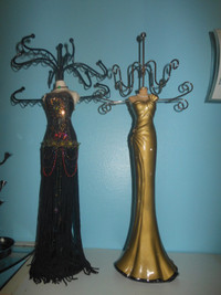 LADY MANNEQUIN JEWELRY HOLDER