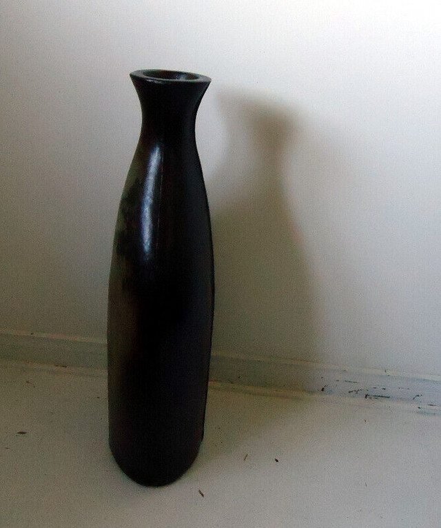 FLOOR VASE URN chunky TALL THICK plaster 34" in Home Décor & Accents in Mississauga / Peel Region - Image 4