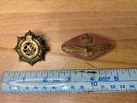 WW2 cap badge & pilot wings badge