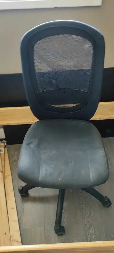 Used chair need it gone ASAP. Pickup near whyte ave.