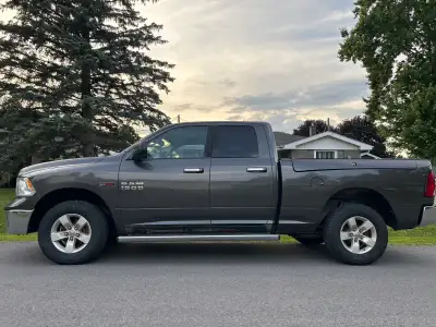 271,714km Selling AS IS Great truck for a great price! In the 6 years I have owned it, it has been g...