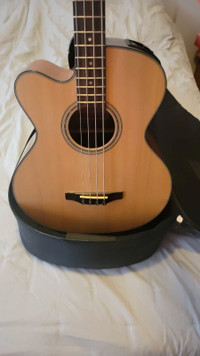 Left Handed Takamine 4 Sting Acoustic Electric Bass