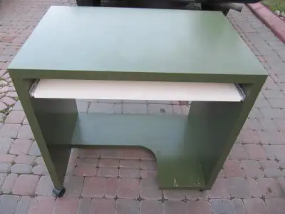 Classic Avocado Green Portable Computer Desk On Wheels X Cond, View more