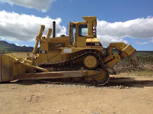 CAT D8L Bulldozer for 47000.00 in Heavy Equipment in Whitehorse - Image 3