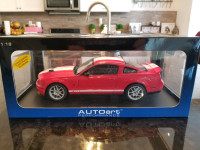 1:18 Diecast Autoart Shelby Cobra GT500 Production Car Red