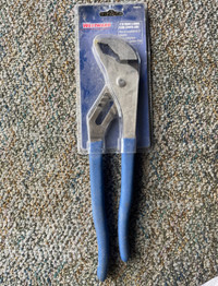  Tongue and groove plier