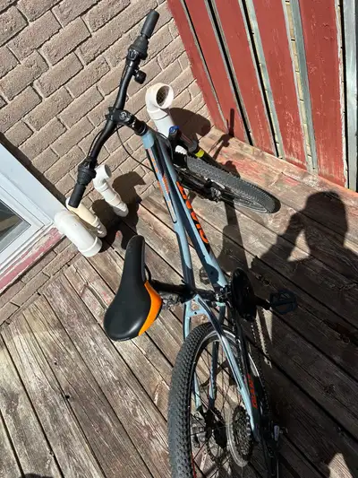 giant XTC junior bike, View more