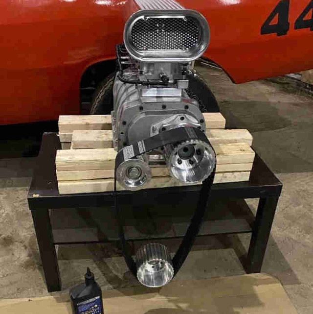 DPI 6-71 Supercharger/Blower & Holley EFI *Plz Read Description  in Engine & Engine Parts in Oakville / Halton Region