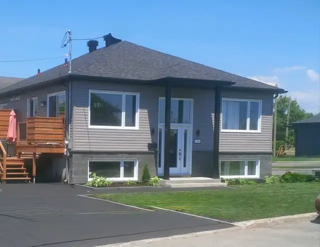 Maison type Jumelé à Beauport – 3 Chambres - Disponible 15 août