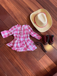 American Girl - Saige’s Cowgirl Outfit 