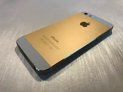 Apple iPhone 5S 16GB Gold - UNLOCKED - 10/10 - EXCLUSIVE, View more