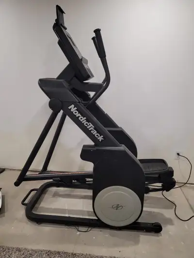 Nordic elliptical trainer -, View more