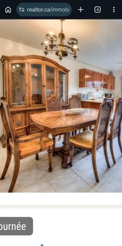 Vaisellier et salle a manger antique en chene massif, View more