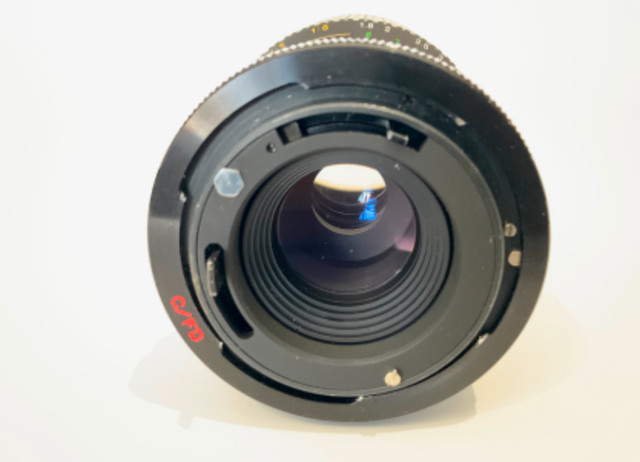Sun 70-210mm f/4.5 zoom lens for Canon FD in Cameras & Camcorders in Peterborough - Image 3