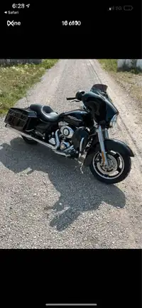 Harley Davidson Street Glide FLHX Touring !  $13900