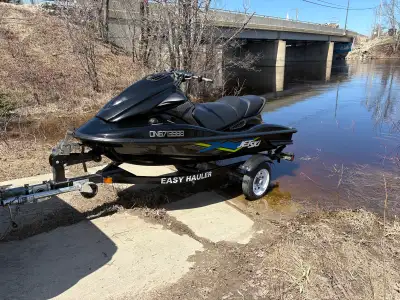 Im selling my jet ski 1500cc 2019 with only 65h, this jet ski is in very good condition!!