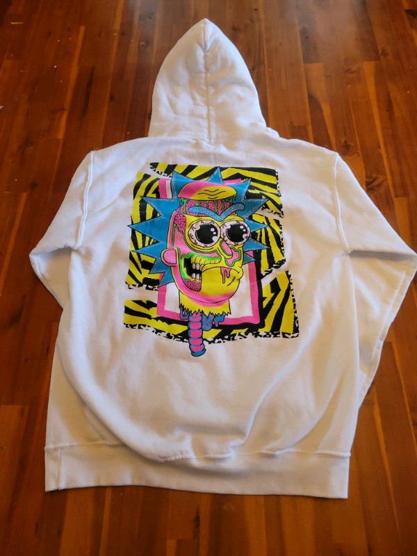 Rick and Morty Pull Over Hoodie in Kids & Youth in Annapolis Valley - Image 3
