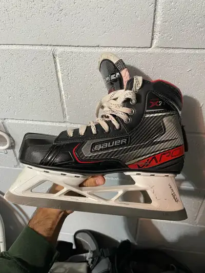 Bauer x2.7 Goalie Skates - Size 9.5D, View more