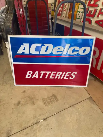 Check my others ads for signs gas and oil and lots of vintage antiques. Call or text 306-717-9678. W...