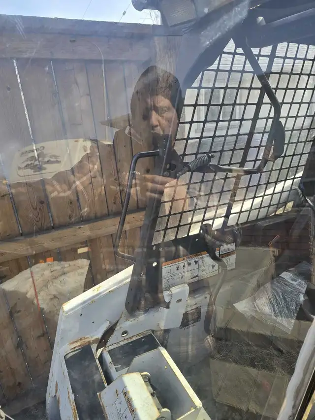 Bobcat 463 or S70 Custom Made Door in Heavy Equipment in Calgary - Image 3