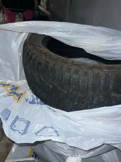 Continental ContiProContact Tires – 215/55R16 93H (Set of 4) Selling a set of 4 Continental ContiPro...