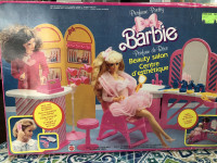 Preowned Vintage  Perfume Pretty Barbie Beauty Salon Centre