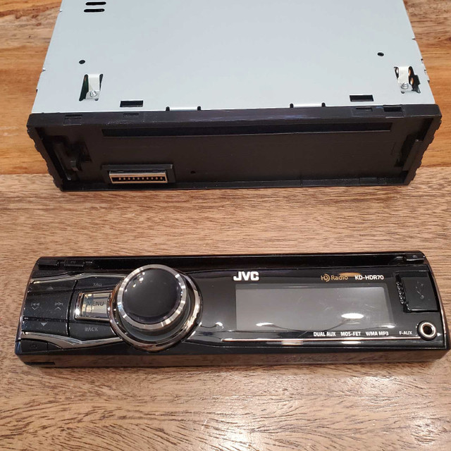 JVC car stereo cd player Model Number KD-HDR70 dans Audio et GPS  à Laval/Rive Nord - Image 2