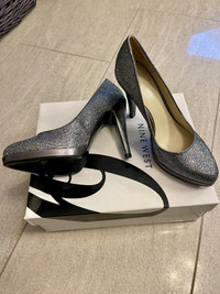 Size 5 Grey Glitter Shoes