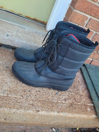 Size 12 winter boots 