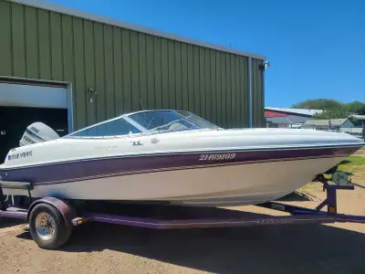 For sale: ~1997 Four Winns boat with a 1997 175hp Evinrude. Had VRO pump on engine replaced last yea...
