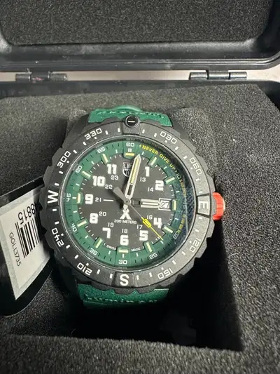 Luminox XB.3735 Bear Grylls Mountain Survival "Never Give Up Edi, View more