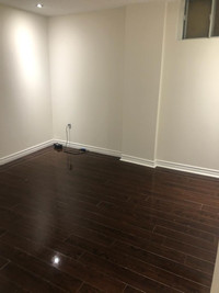 PRIVATE ROOM FOR RENT BRAMPTON FOR MALE (AVAIL MAY 1,2024))