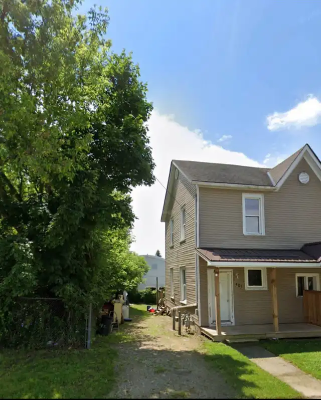 Semi Detached House - Available October 1st in Long Term Rentals in Owen Sound - Image 2