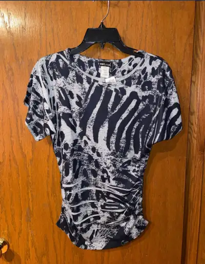 Ladies Top New, View more